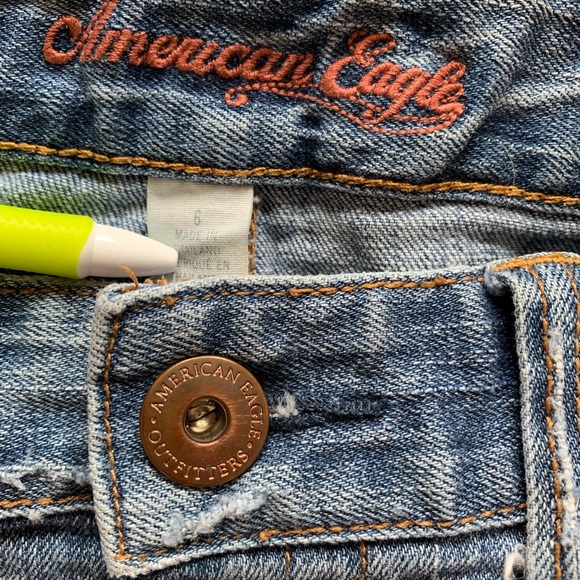 American Eagle Mini Jean Skirt Size 6 - Picture 2 of 6